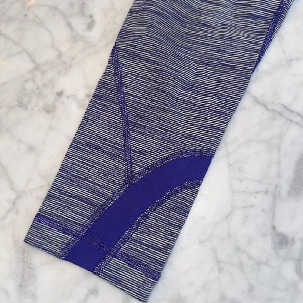 LULULEMON PURPLE STRIPE CROP 4 - Picture 4 of 8